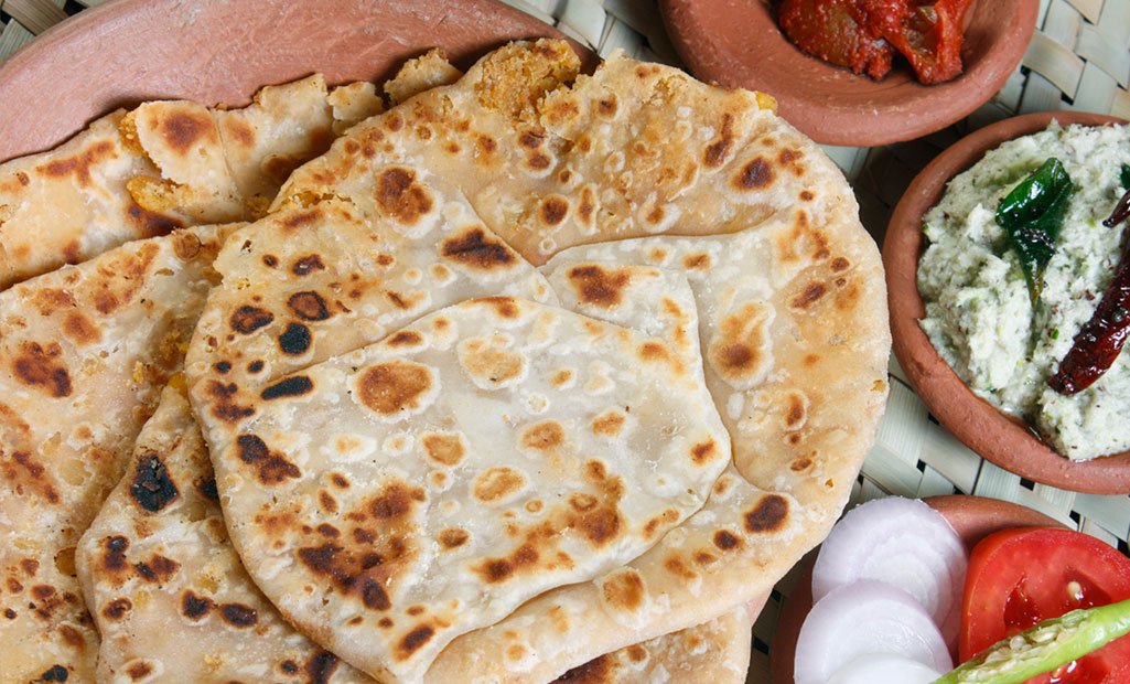 famous dishes of delhi parantha